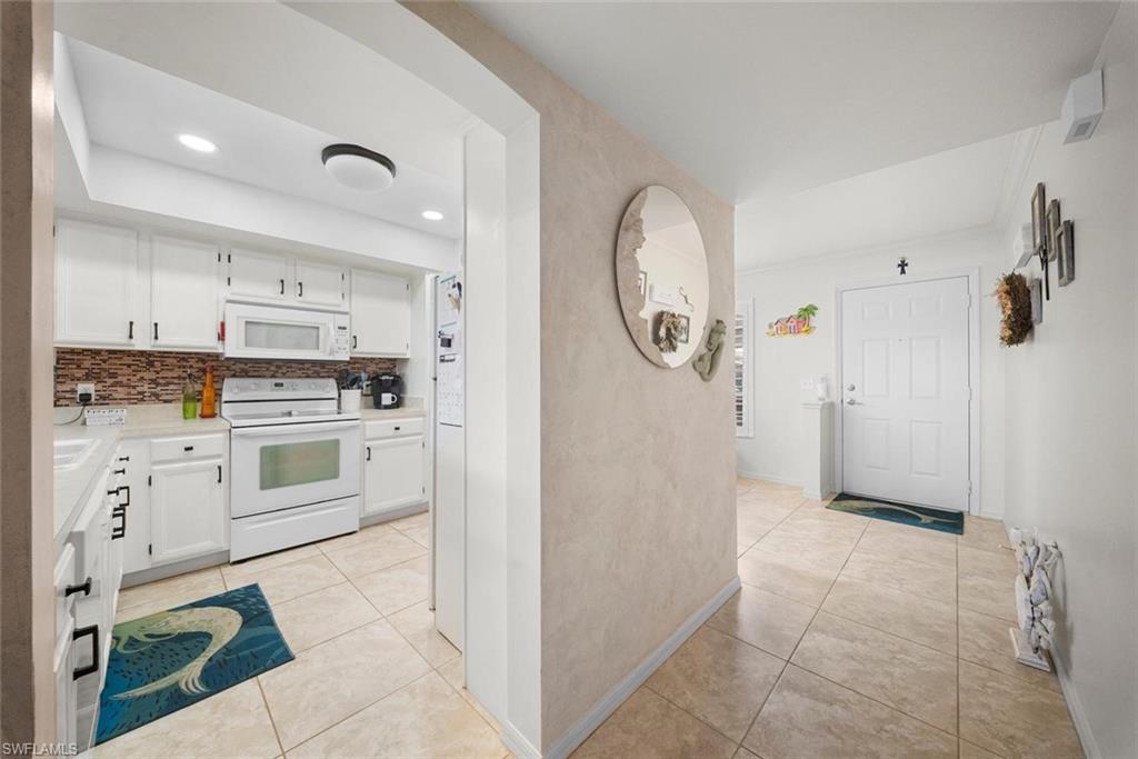 4622 12th PL 124 photo 16