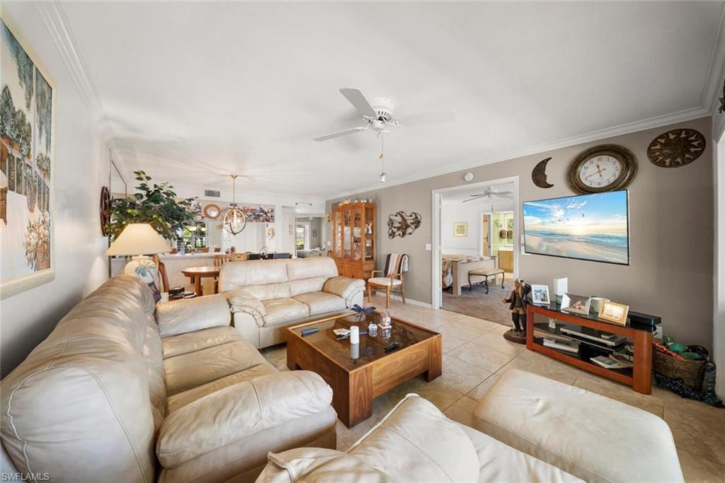 4622 12th PL 124 photo 24