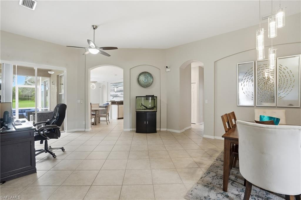 Living/Dining Area