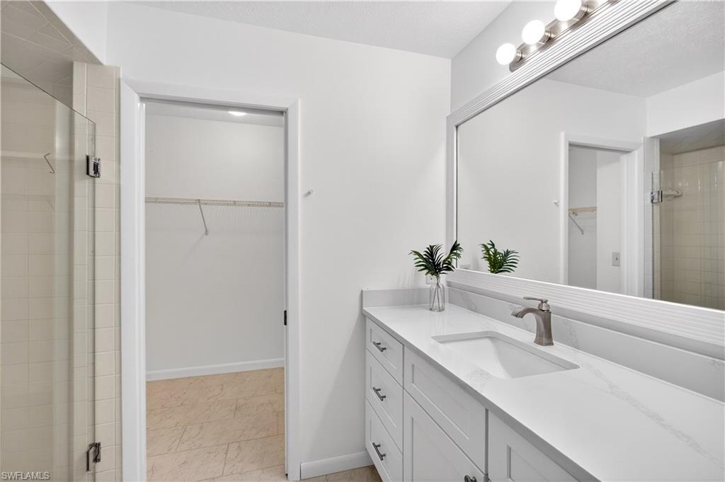 3916 SE 11TH PL 503 photo 9