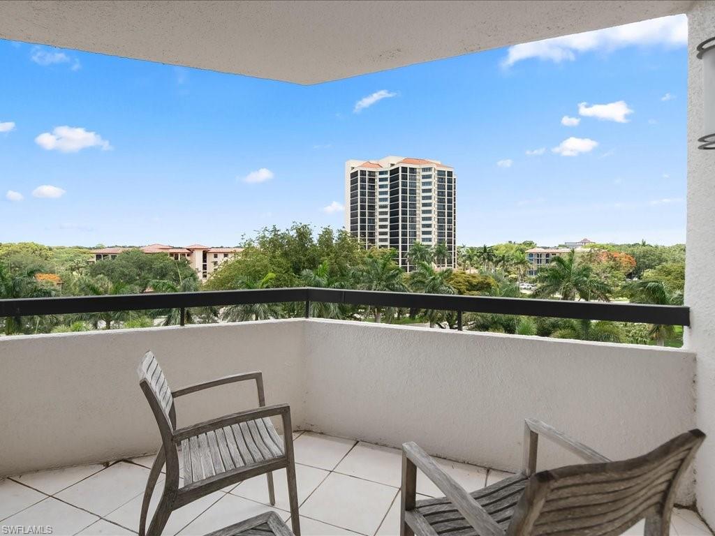 Guest Bedroom Balcony