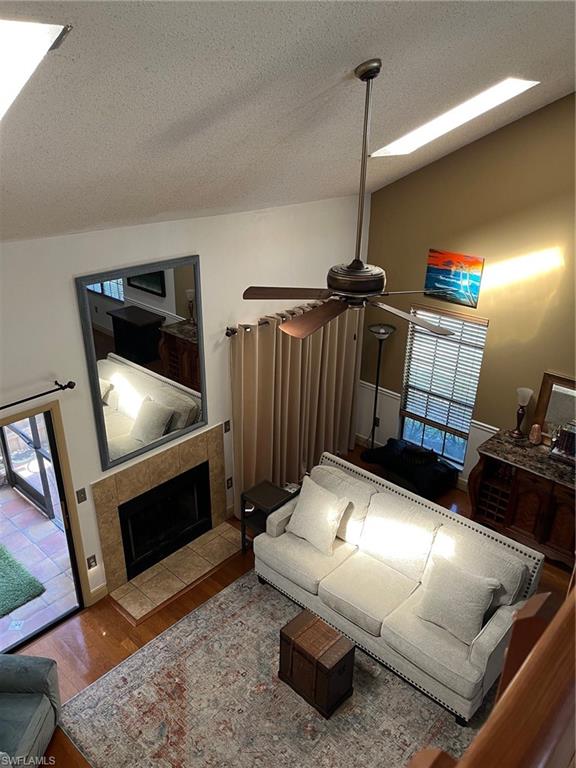 840 Meadowland DR J photo 31
