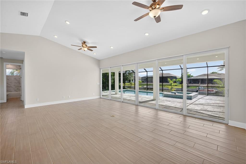 2632 SW 10th AVE
