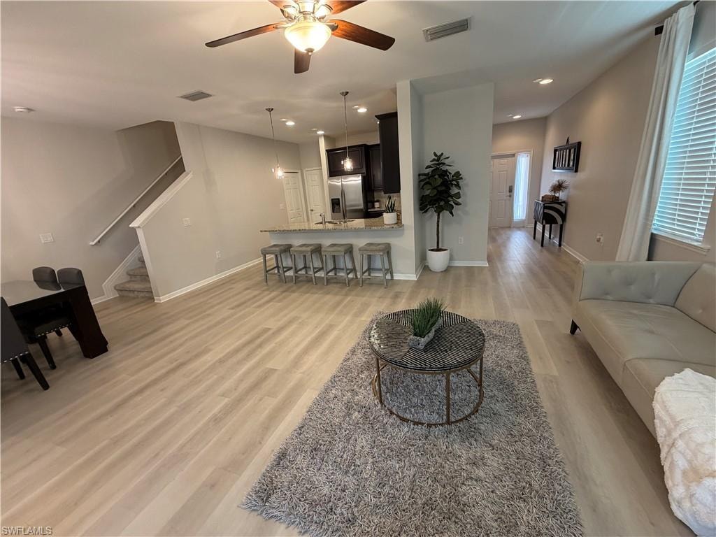 10842 Alvara WAY photo 16