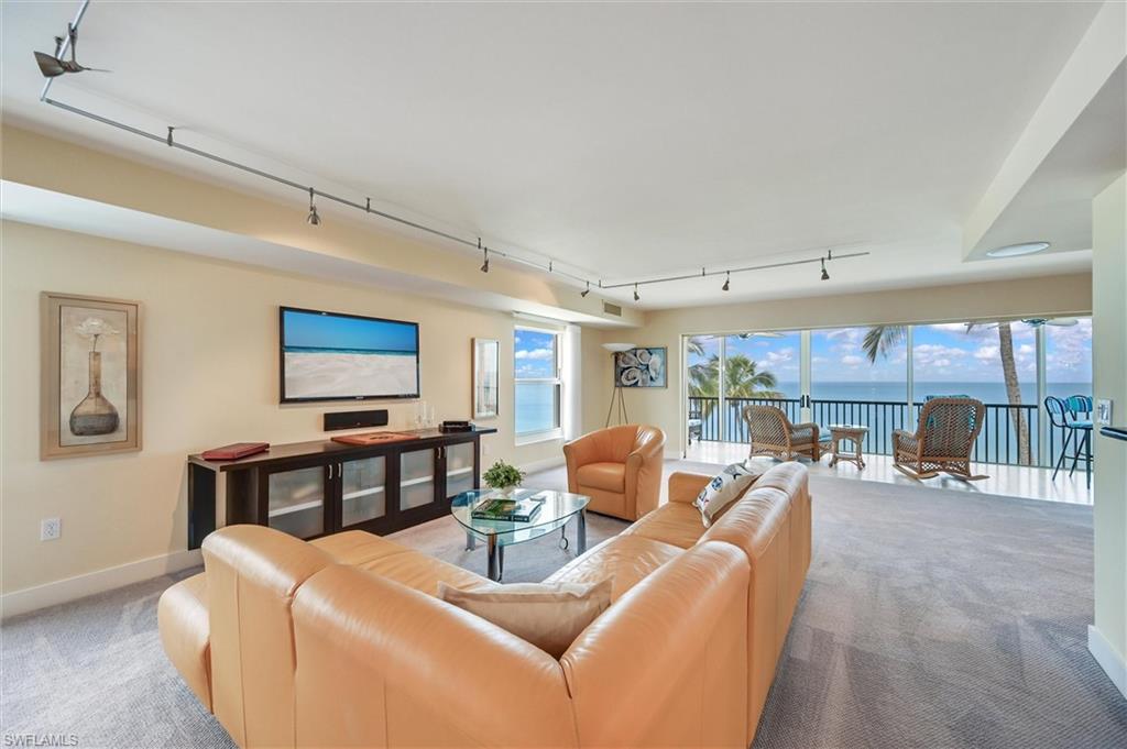 1275 GULF SHORE BLVD N 601 & 602 photo 27
