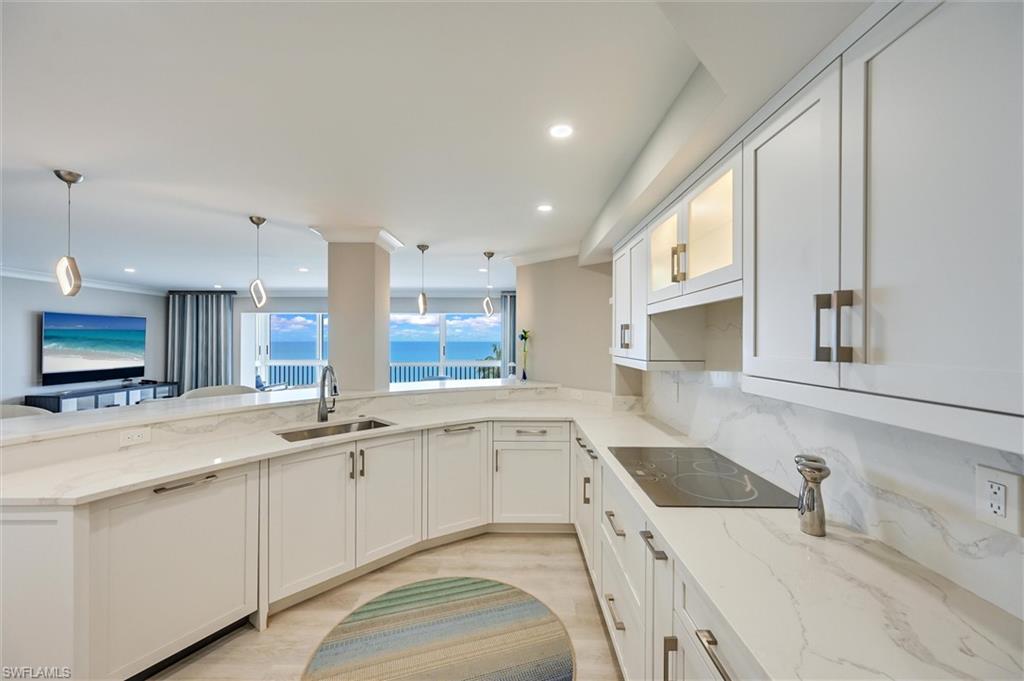 1275 GULF SHORE BLVD N 601 & 602 photo 8