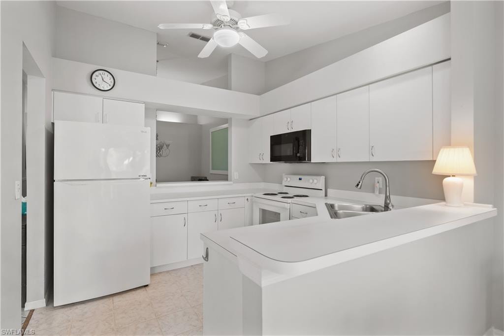 Eat-In Kitchen