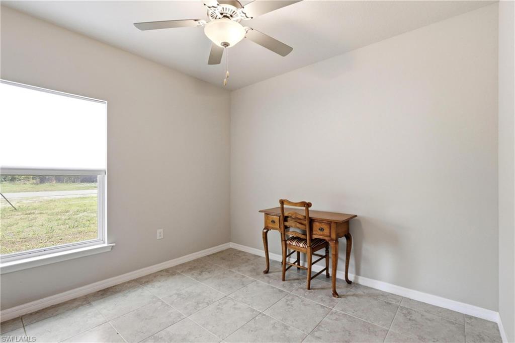 2303 Ben ST S photo 20