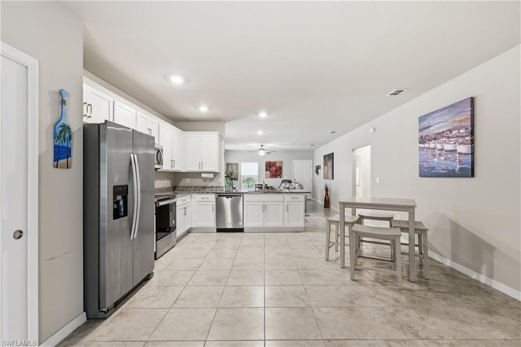 2303 Ben ST S photo 9