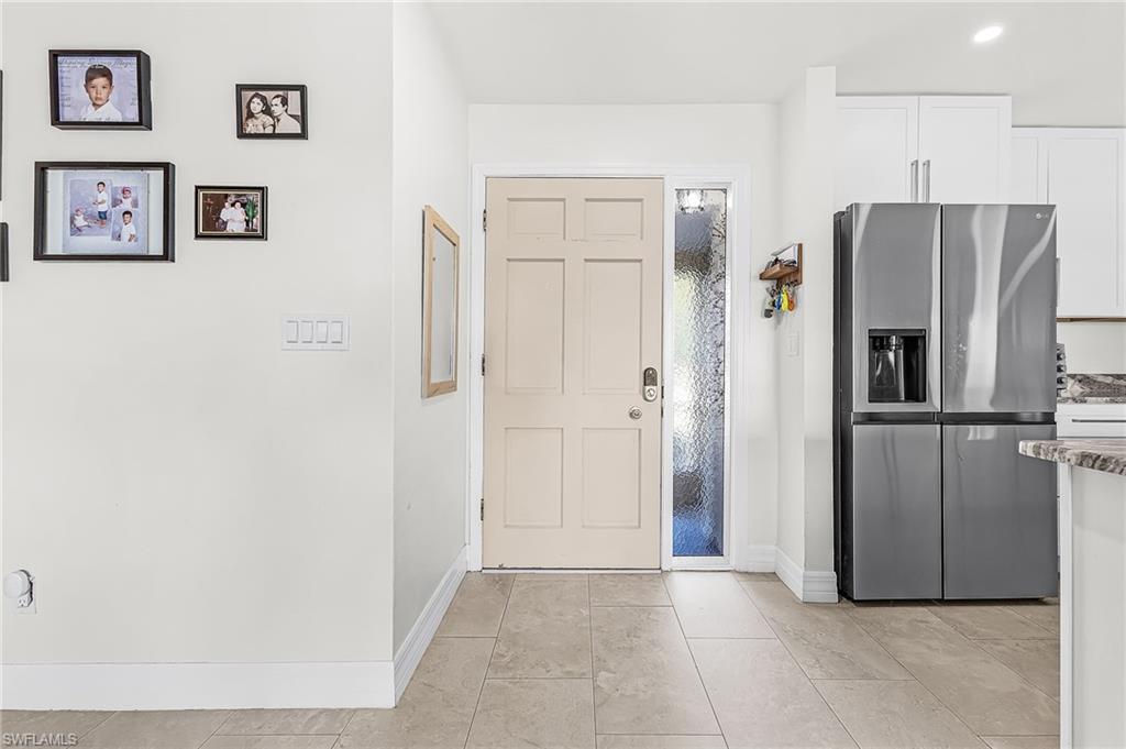 Great room/newer stainless appliances