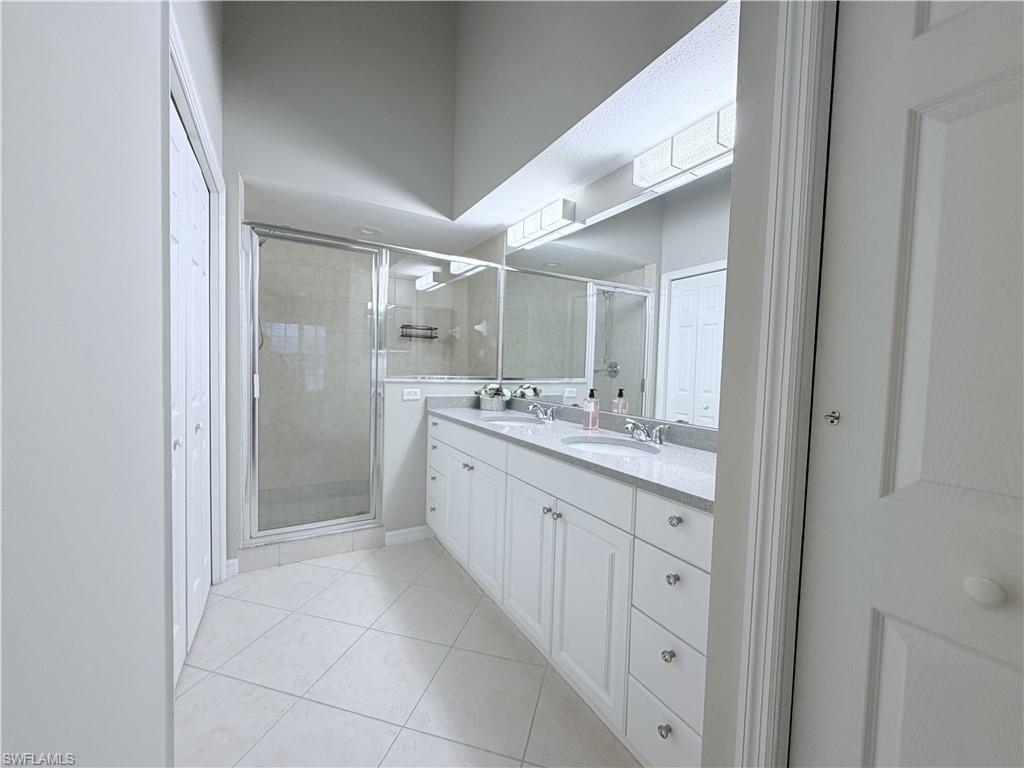 6345 Lexington Court 201 photo 17