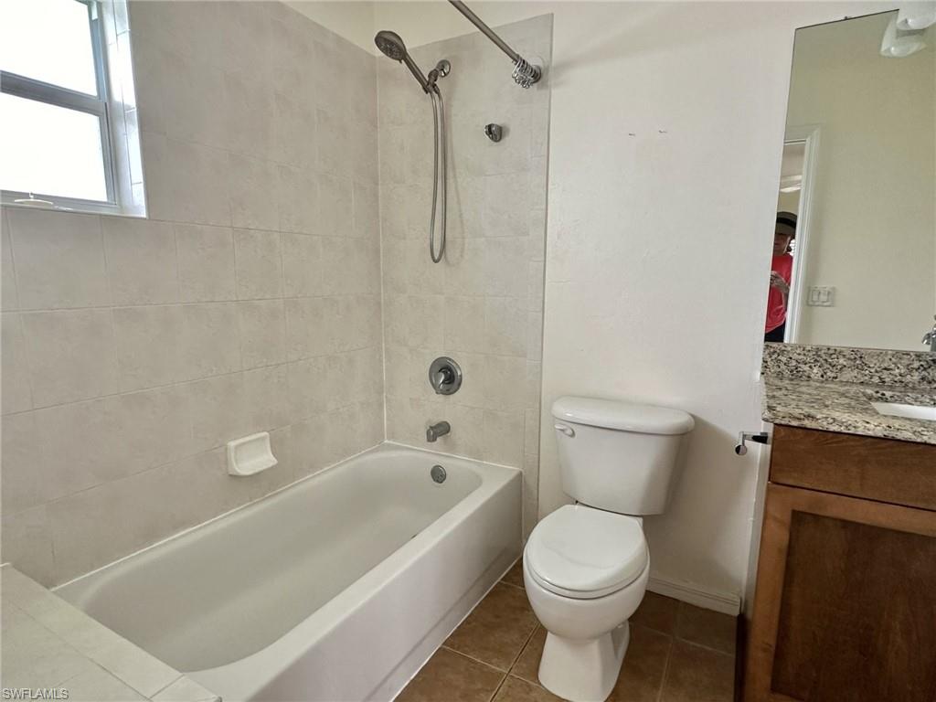 2306 view of primary ensuite bathroom
