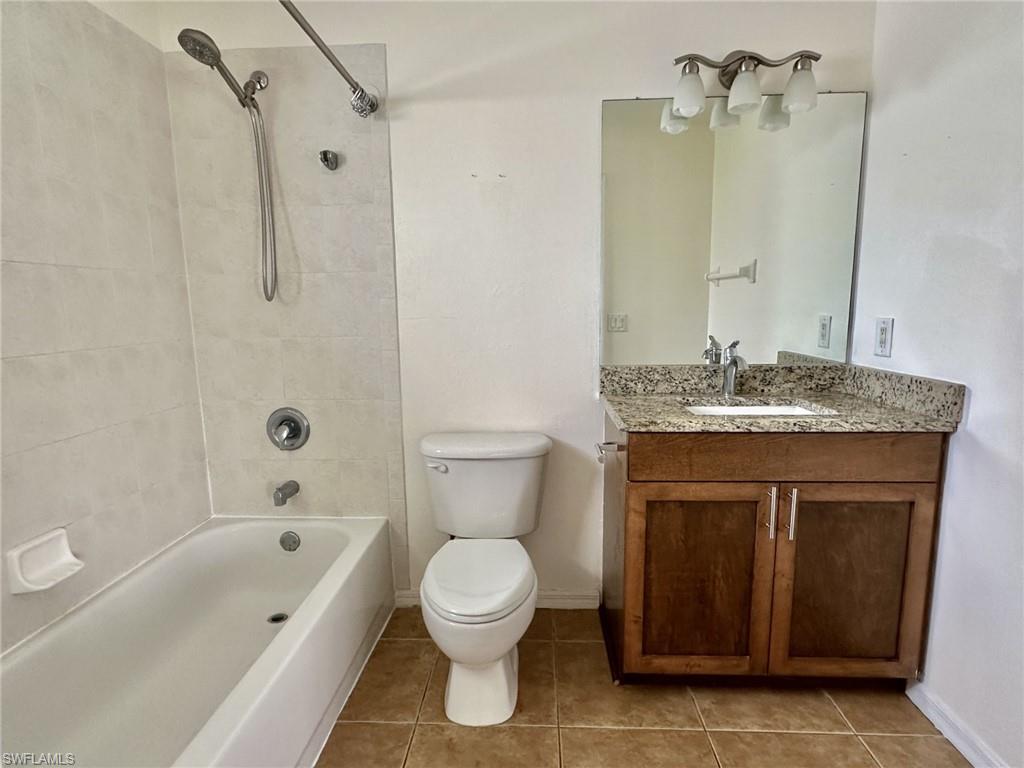 2306 view of primary ensuite bathroom