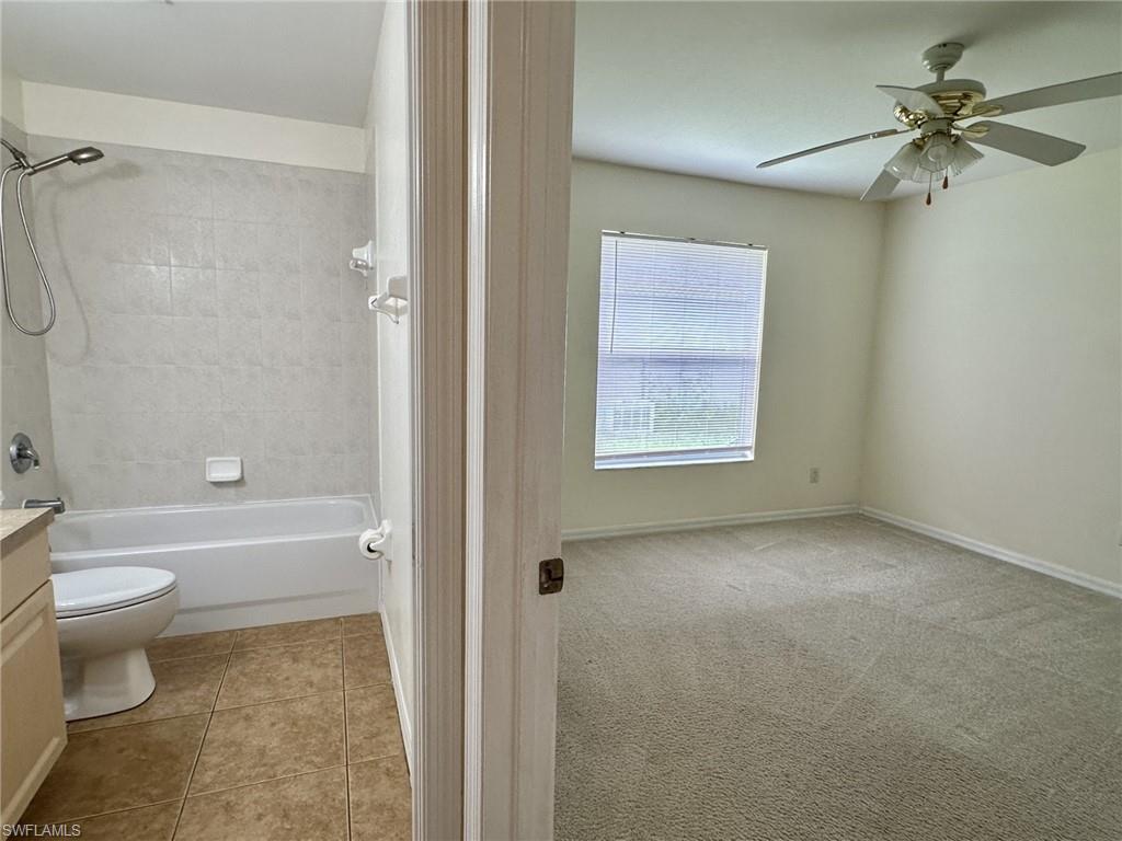 2306 view of second bedroom and its bath
