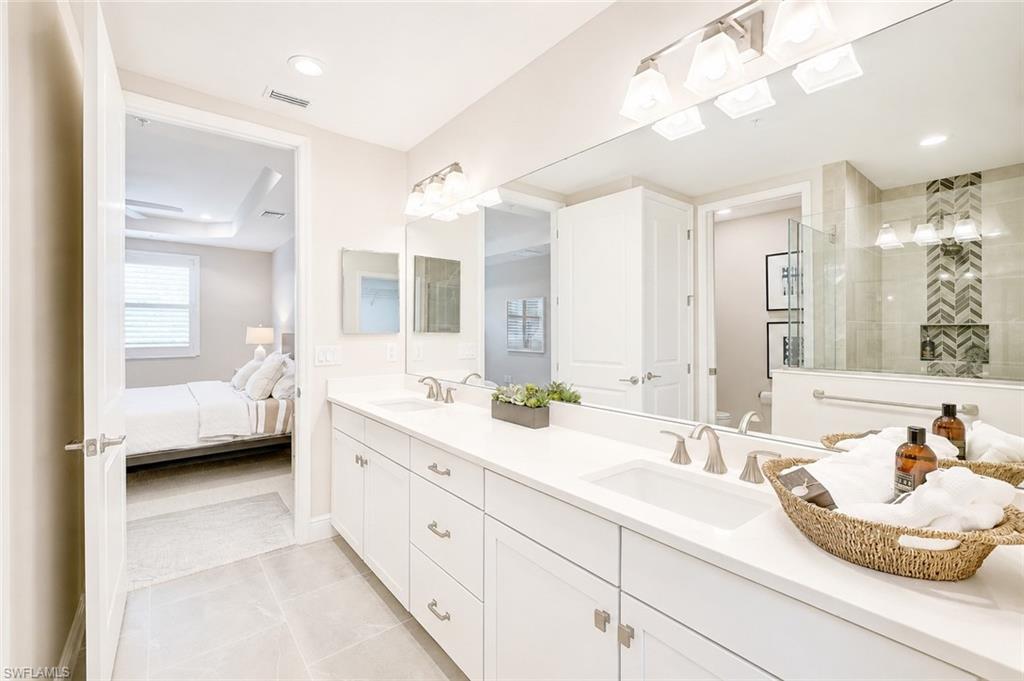 2620 Seychelles CIR 1302 photo 17