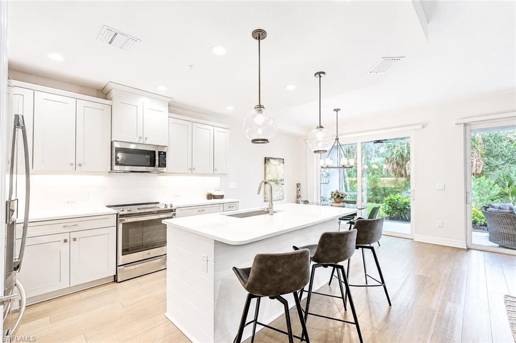 2620 Seychelles CIR 1302 photo 7