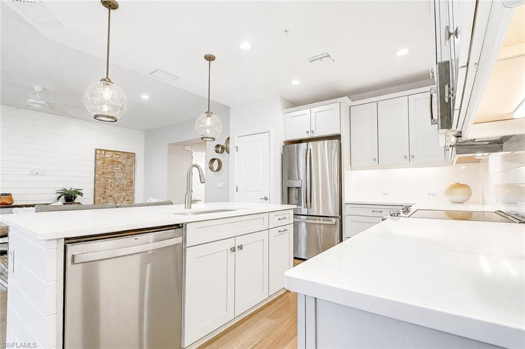 2620 Seychelles CIR 1302 photo 9