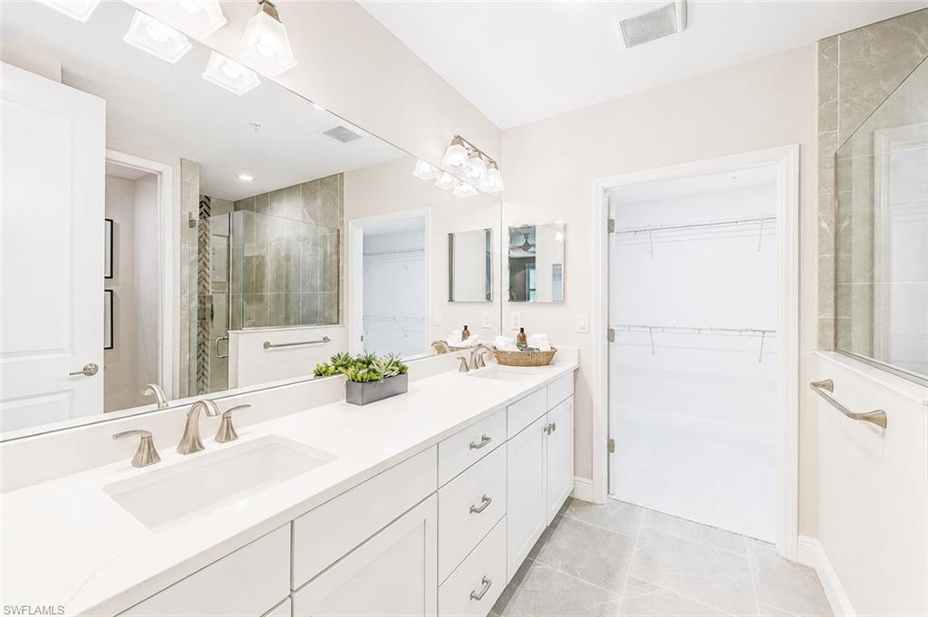 2620 Seychelles CIR 1302 photo 18