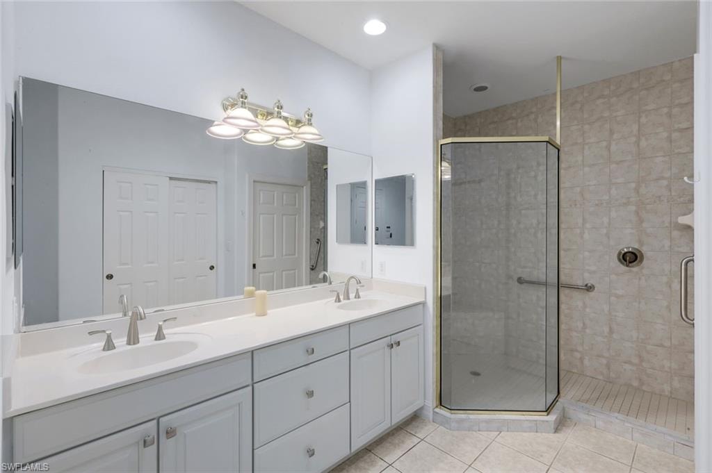 1277 RIALTO WAY 201 photo 17