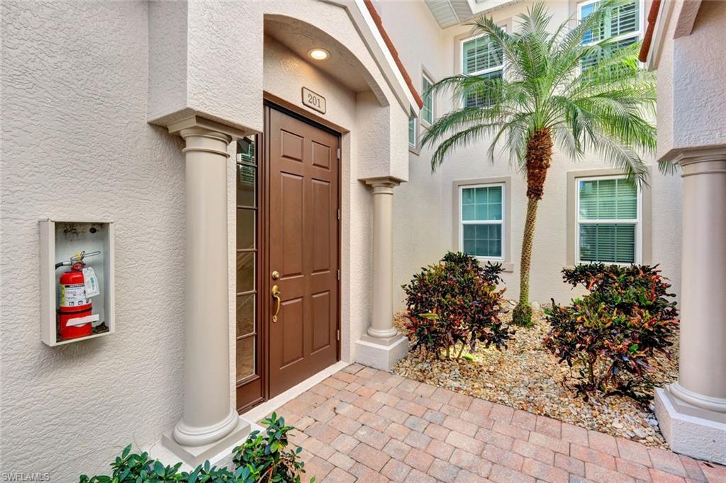 1277 RIALTO WAY 201 photo 26