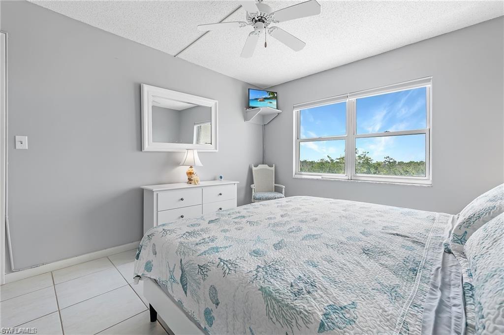5 Bluebill AVE 403 photo 24