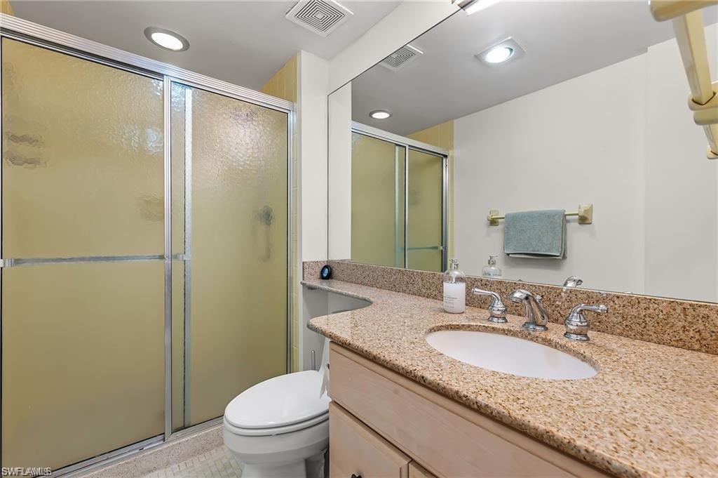 5 Bluebill AVE 403 photo 19
