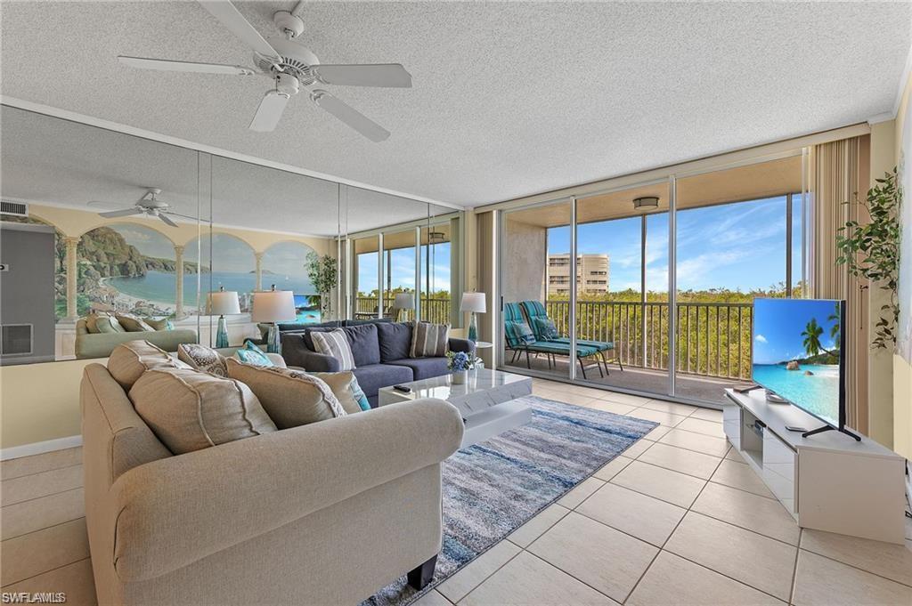 5 Bluebill AVE 403 photo 8