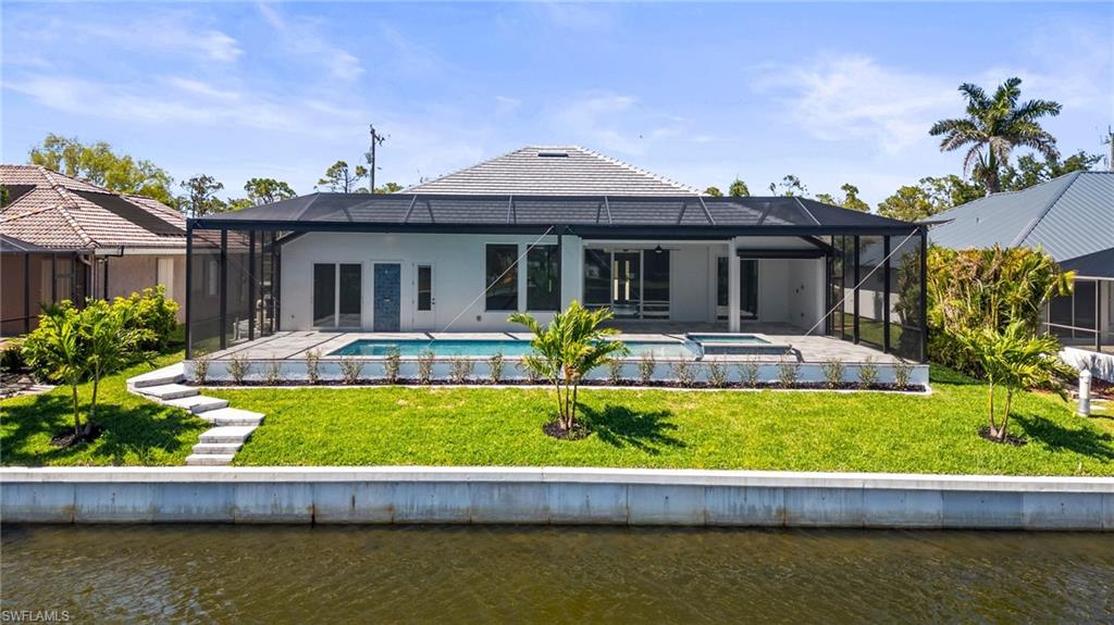 2304 SW 38th TER