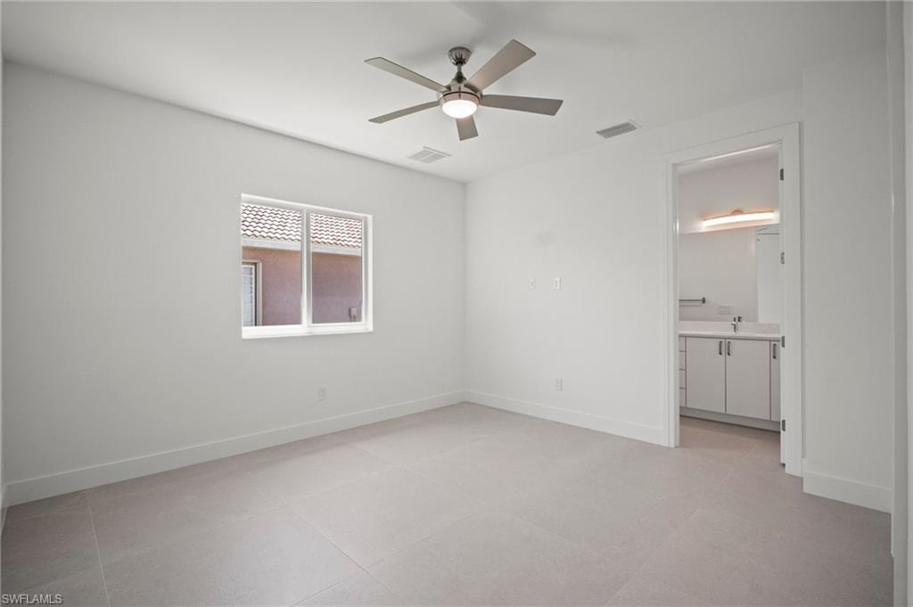 2304 SW 38th TER photo 36