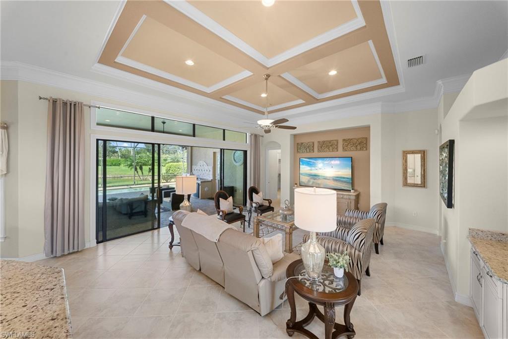 6347 Serano WAY photo 10