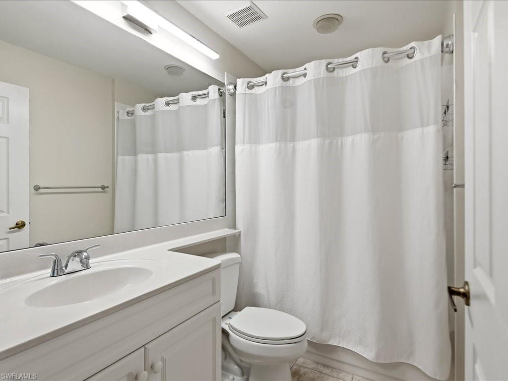 25064 Peacock LN 101 photo 12