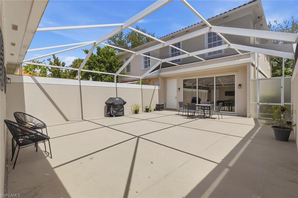 6112 Towncenter CIR photo 26