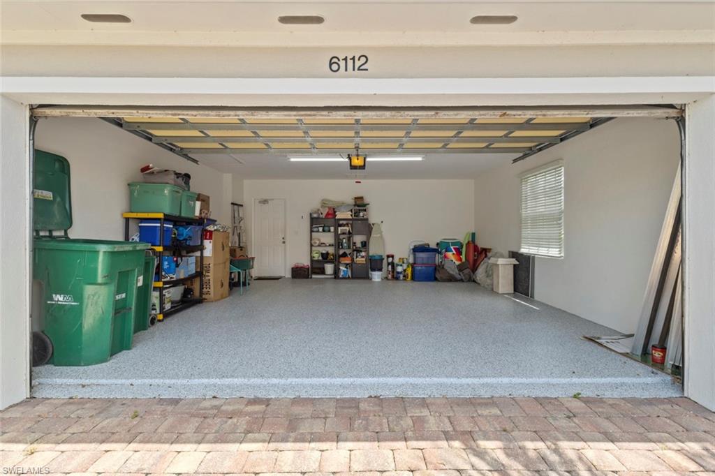 6112 Towncenter CIR photo 28