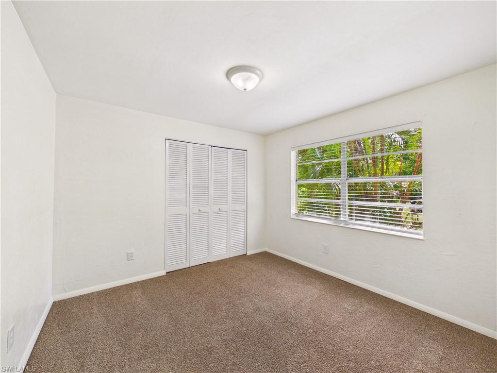 18541 Iris RD photo 9