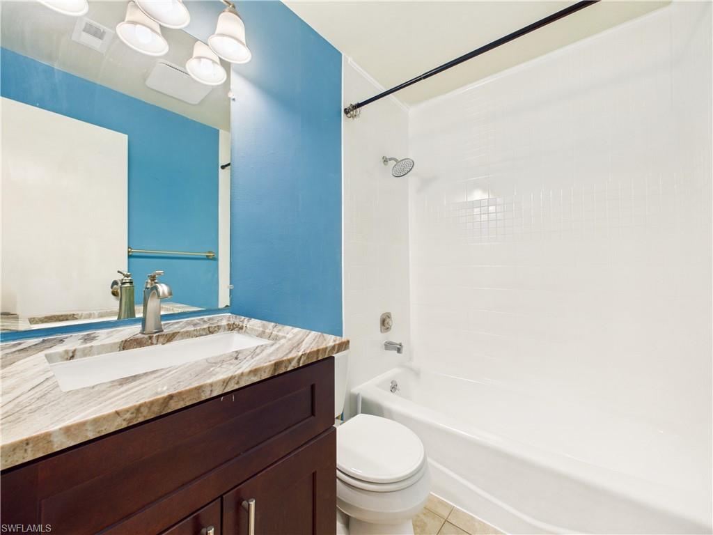 18541 Iris RD photo 11