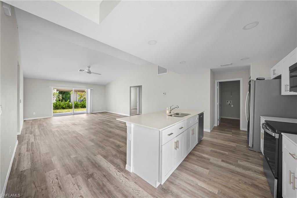 202 NW 25th PL