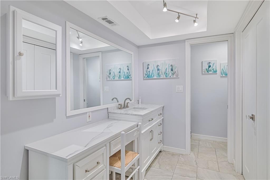13511 Island RD photo 29