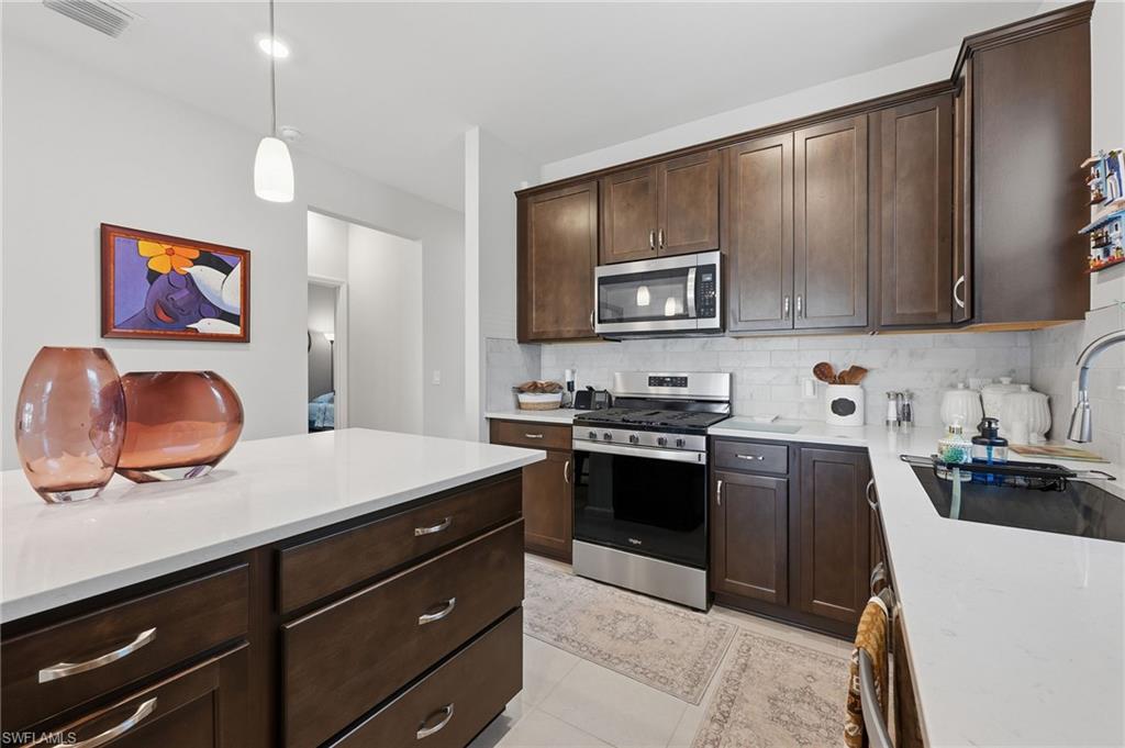 24882 Marina Del Ray DR photo 16