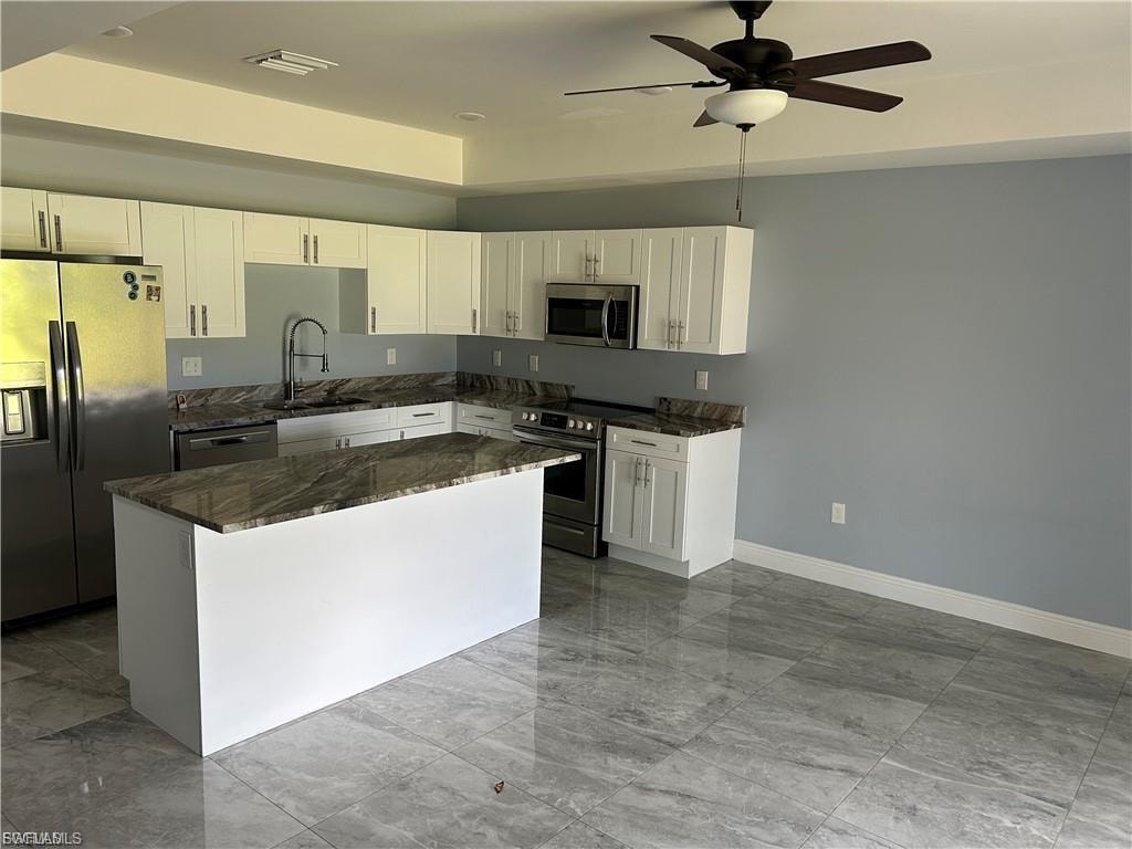2225/2227 Snead DR photo 9