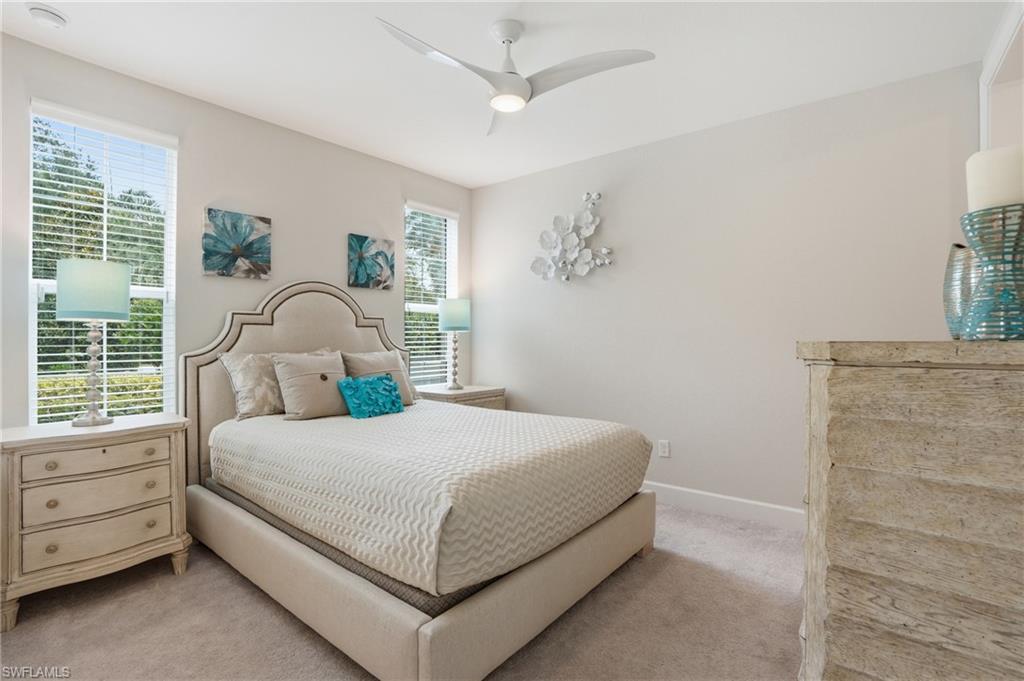 8066 Signature Club CIR 102 photo 29