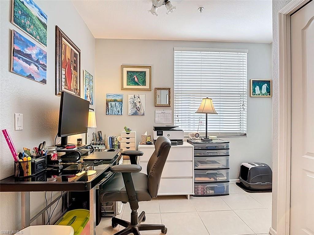 Office featuring light tile patterned flooring