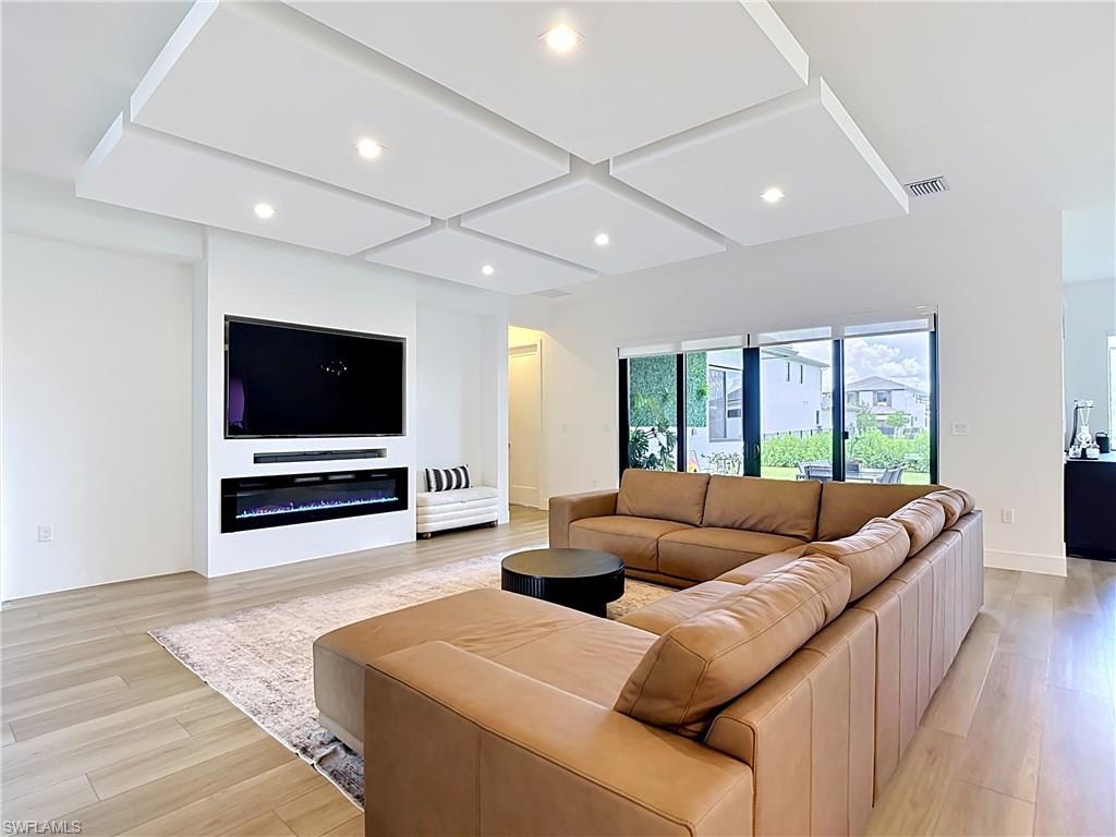 5228 Lamone LN