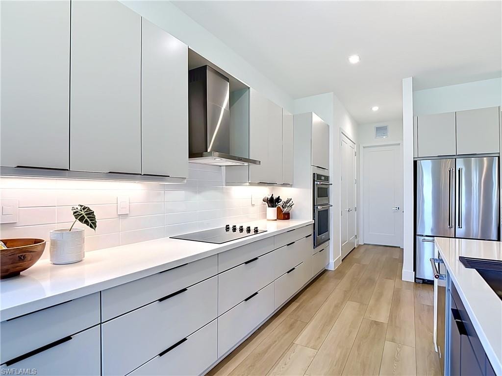 5228 Lamone LN photo 8