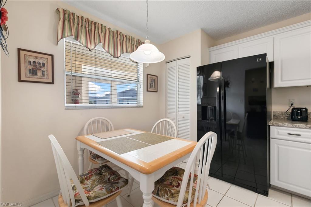 685 Squire CIR 204 photo 12