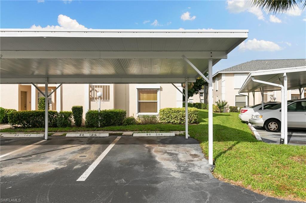 685 Squire CIR 204