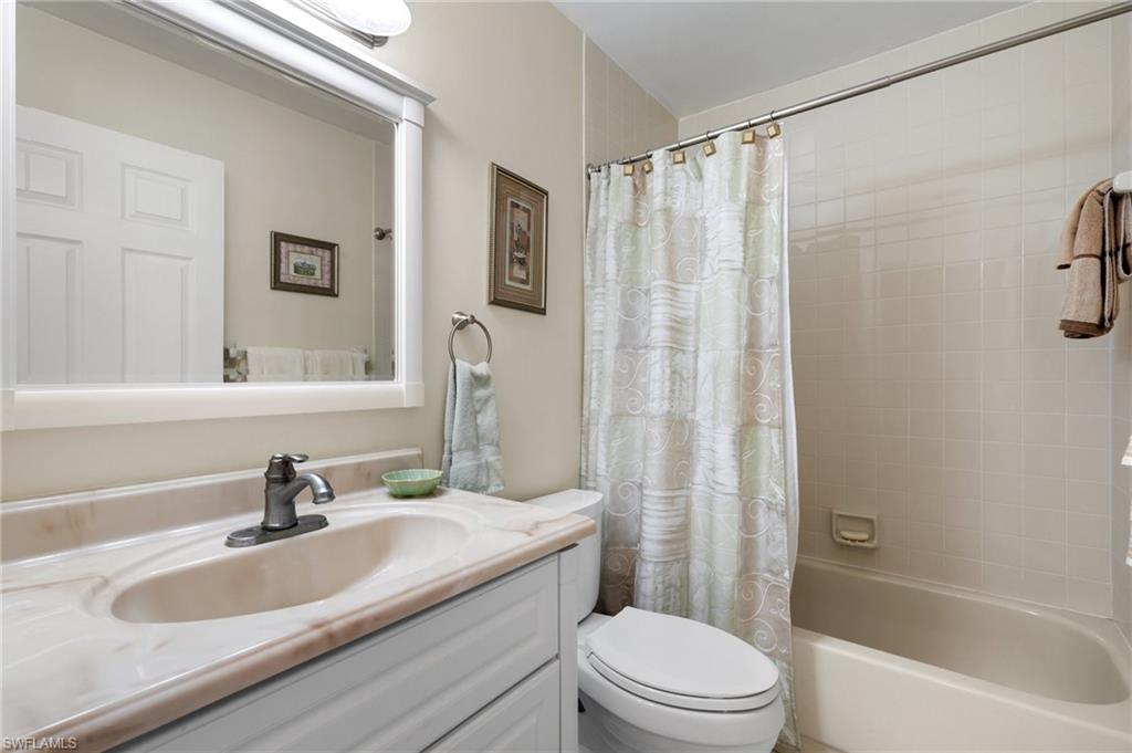 685 Squire CIR 204 photo 18
