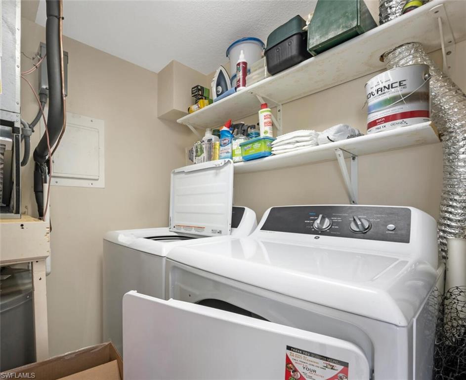 2800 Gulf Shore BLVD N 304 photo 27