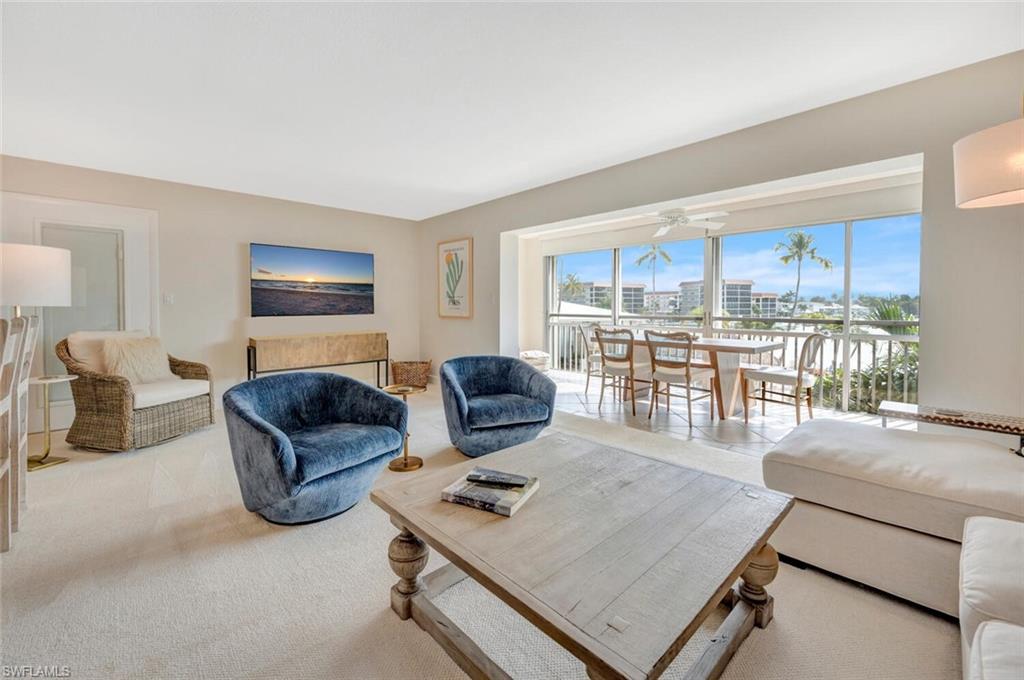 2800 Gulf Shore BLVD N 304