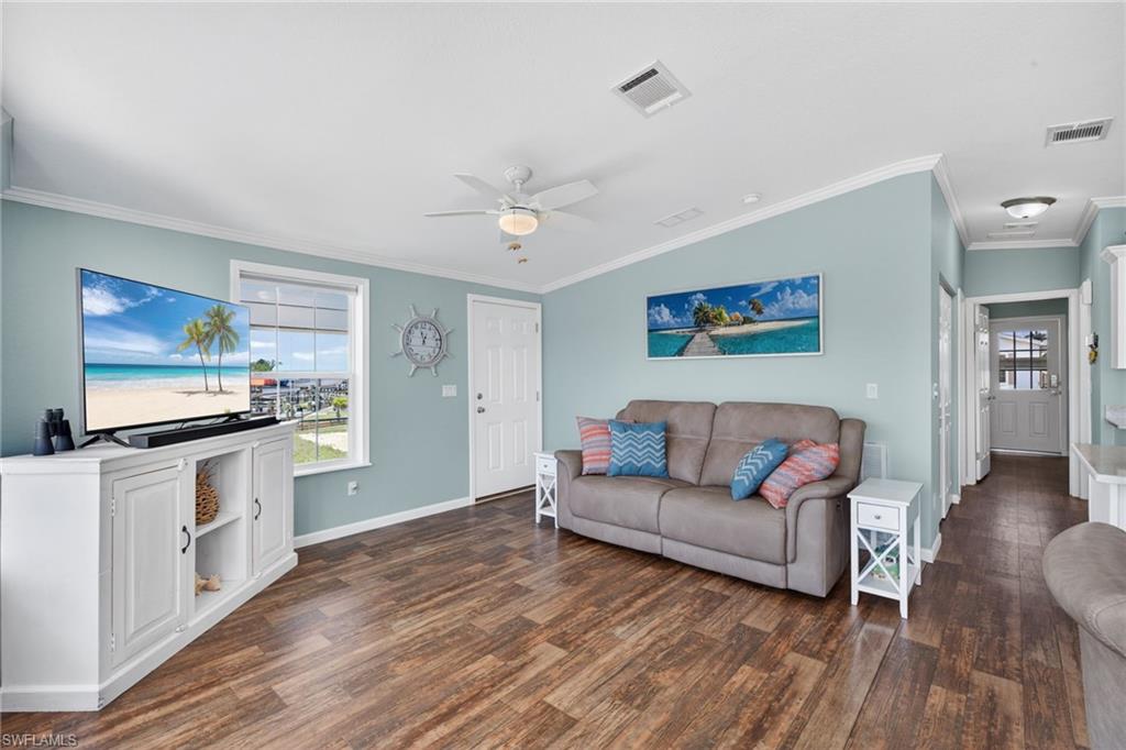 39 Channel LN photo 6