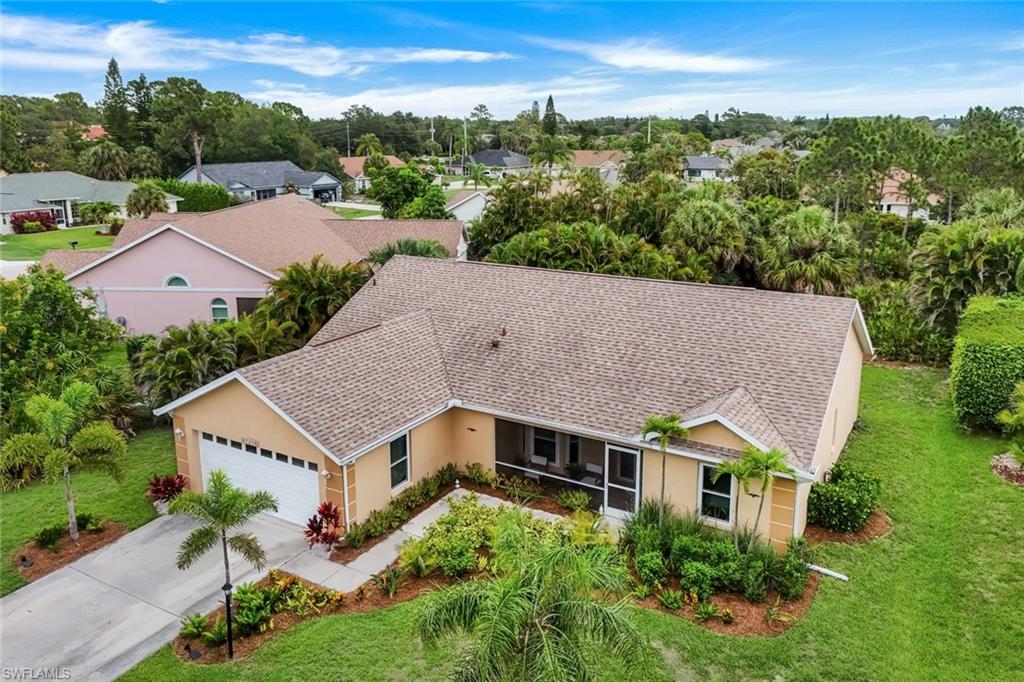 Minutes from downtown Bonita Springs!